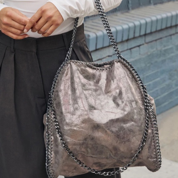 COPY - NEW Adela Slouchy Chain Tote by VICI Collection - Picture 2 of 6